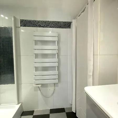 Un Petit Cocon Pour 4 Personnes Frontignan
