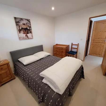 Un Petit Cocon Pour 4 Personnes